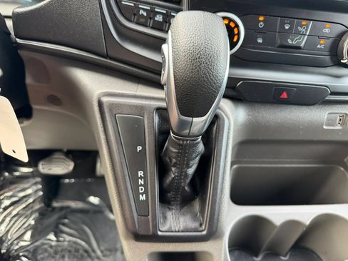 Used 2020 Ford Transit 250 Low Roof AWD image 24