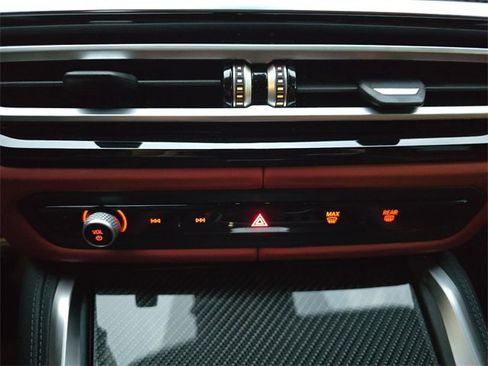 Used 2024 BMW M3 Competition w/ M Carbon Exterior Package image 27