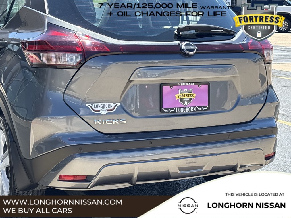 Used 2025 Nissan Kicks Play S FWD image 5