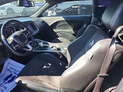 Used 2017 Dodge Challenger R/T Scat Pack w/ Dynamics Package image 5