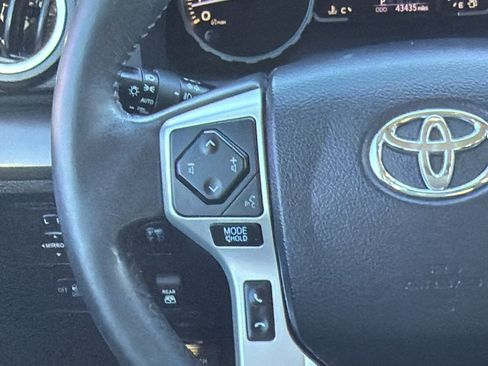 Used 2020 Toyota Tundra SR5 image 18