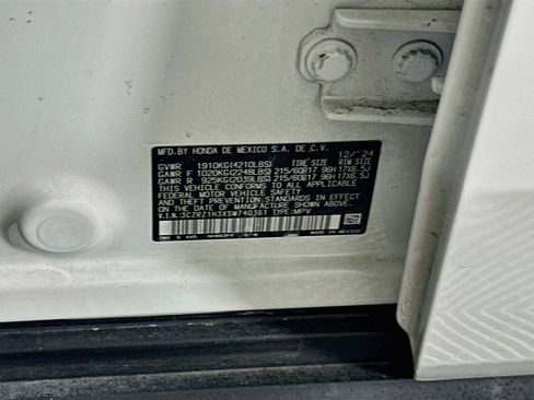Used 2025 Honda HR-V LX image 12