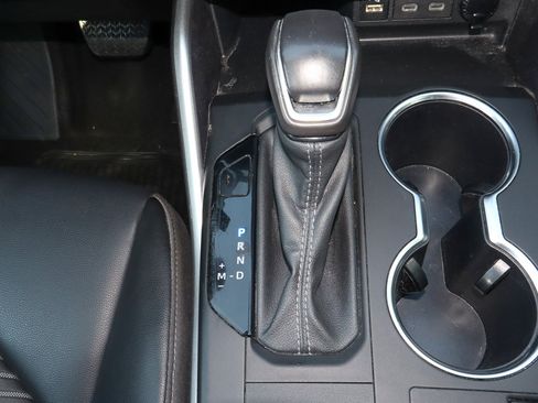 Used 2024 Toyota Highlander XSE image 22