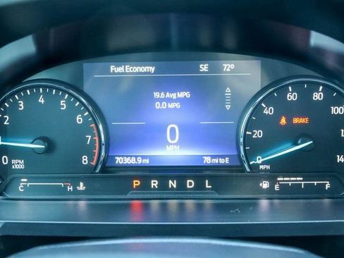 Used 2022 Ford Explorer XLT RWD image 31