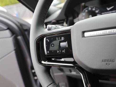 New 2026 Land Rover Range Rover Evoque Dynamic SE AWD/4WD image 23
