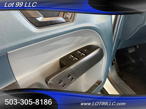 Used 2022 Ford Maverick XL FWD image 32