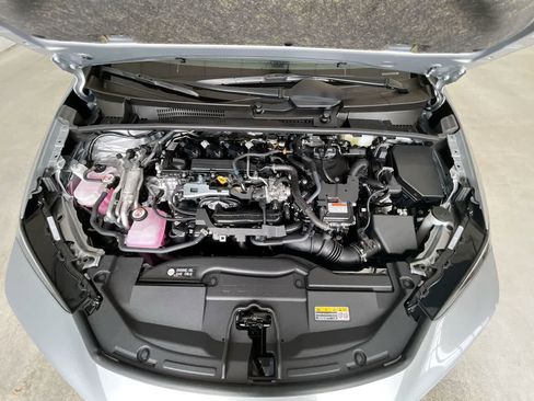 New 2026 Toyota Prius Plug-In Hybrid FWD image 25