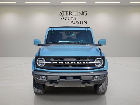 Used 2022 Ford Bronco Outer Banks image 2