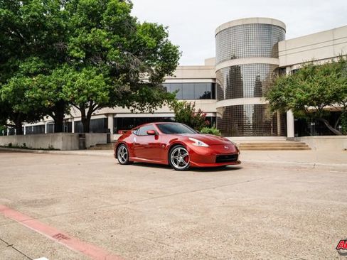 Used 2013 Nissan 370Z NISMO image 21