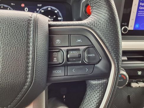 Used 2024 Toyota Tacoma TRD Off-Road image 15