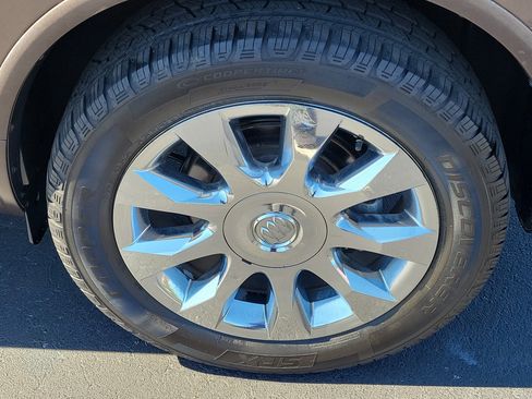 Used 2010 Buick Enclave CXL w/ Trailering Provision Package image 7