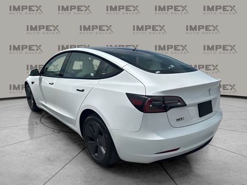 Used 2023 Tesla Model 3 Standard Range RWD image 2