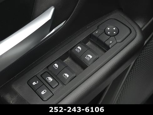 Used 2025 RAM 1500 Big Horn AWD/4WD image 25