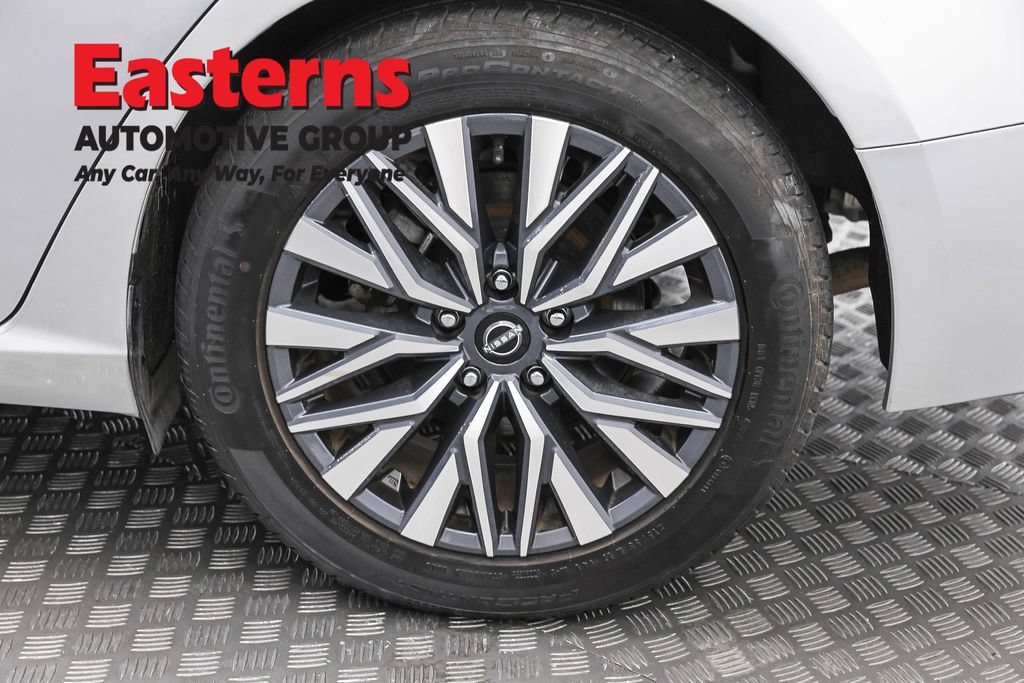 Used 2024 Nissan Altima 2.5 SV FWD image 34