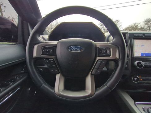 Used 2021 Ford Expedition XLT w/ Black Accent Package image 21