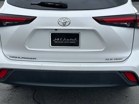 Used 2024 Toyota Highlander LE image 13