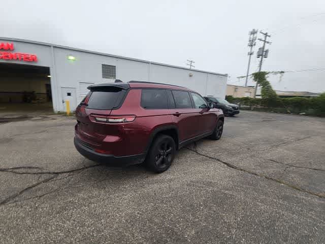 Used 2023 Jeep Grand Cherokee L Laredo AWD/4WD image 12