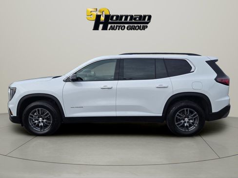 Used 2025 GMC Acadia Elevation AWD/4WD image 2