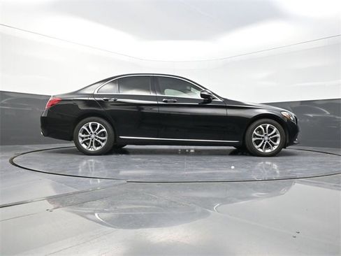 Used 2017 Mercedes-Benz C 300 4MATIC Sedan image 34