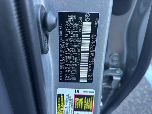 Used 2022 Toyota Camry LE FWD image 43