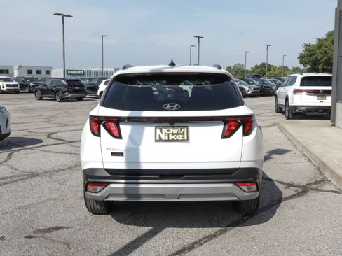 Used 2025 Hyundai Tucson SEL FWD image 5