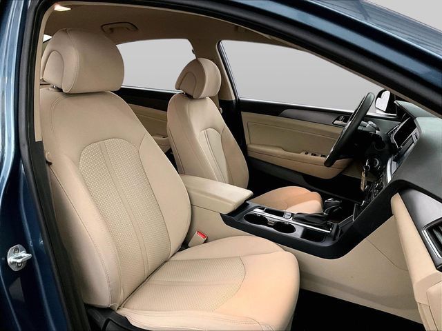 Used 2017 Hyundai Sonata Sport FWD image 7