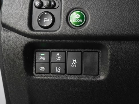 Used 2019 Honda Pilot Touring image 30