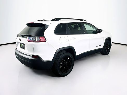 Used 2023 Jeep Cherokee Altitude Lux image 9