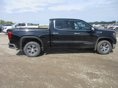 New 2026 GMC Sierra 1500 SLT w/ SLT Convenience Package AWD/4WD image 3