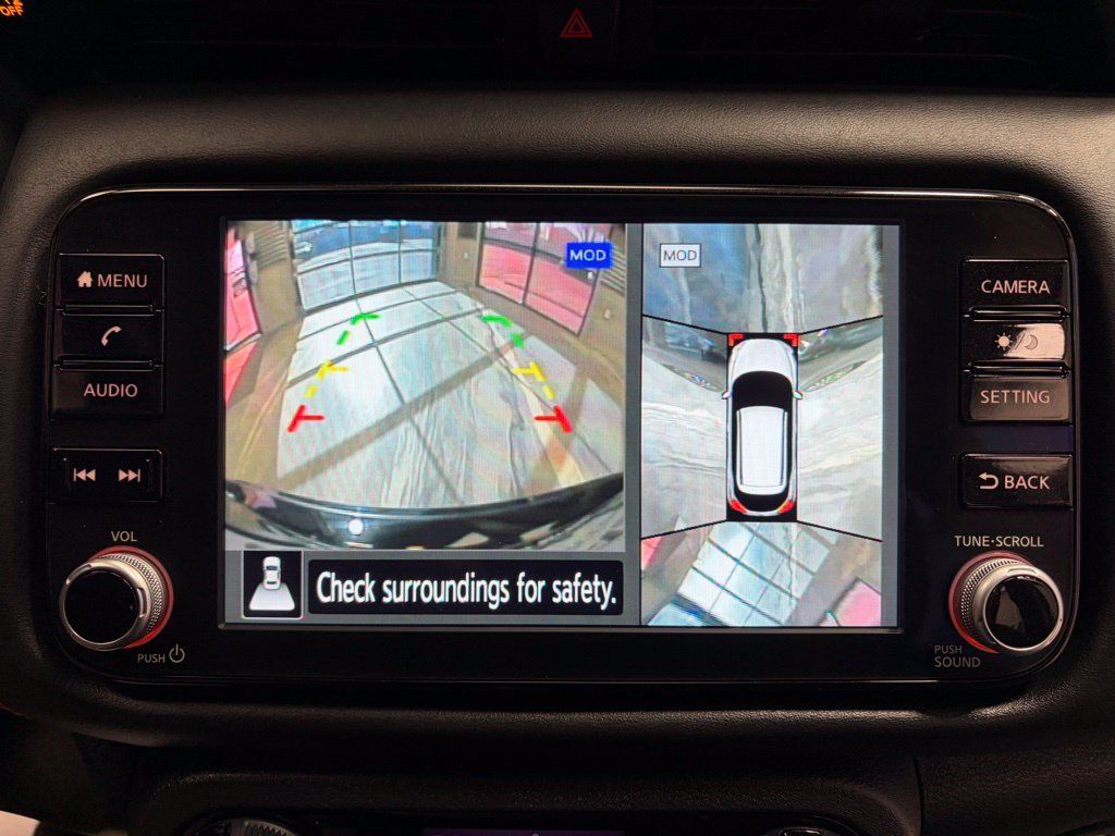 Used 2023 Nissan Kicks SR FWD image 17
