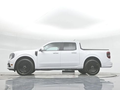 New 2025 Ford Maverick Lobo image 7