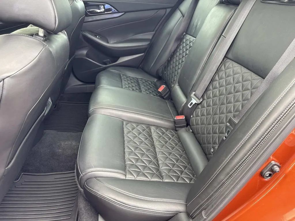 Used 2021 Nissan Maxima Platinum w/ Sport Mat Group FWD image 20