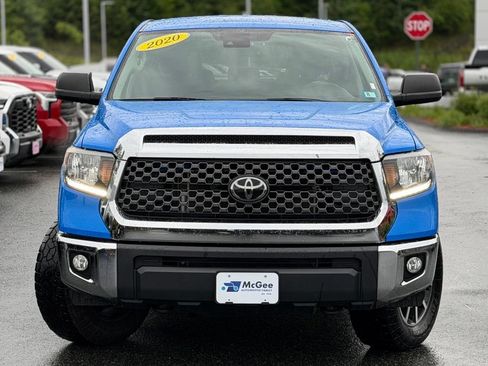 Used 2020 Toyota Tundra SR5 w/ SR5 Convenience Package AWD/4WD image 2