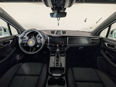 New 2026 Porsche Macan GTS AWD/4WD image 20