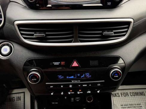 Used 2019 Hyundai Tucson Limited FWD image 19