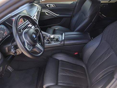 Used 2023 BMW X6 M50i w/ Executive Package image 9