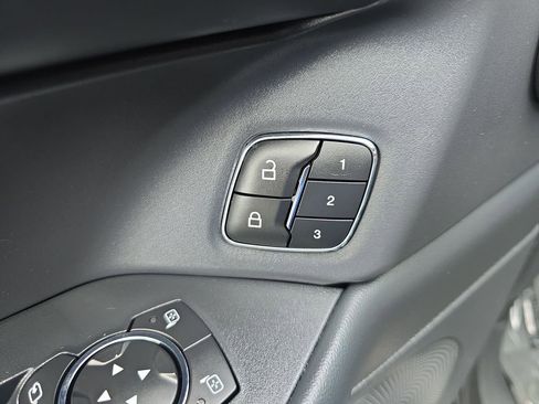 Used 2024 Ford Expedition Max Platinum image 29