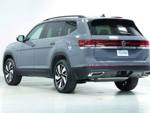 New 2026 Volkswagen Atlas SE FWD image 6