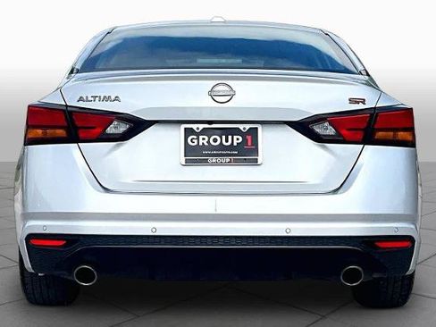Certified 2023 Nissan Altima 2.5 SR FWD image 5