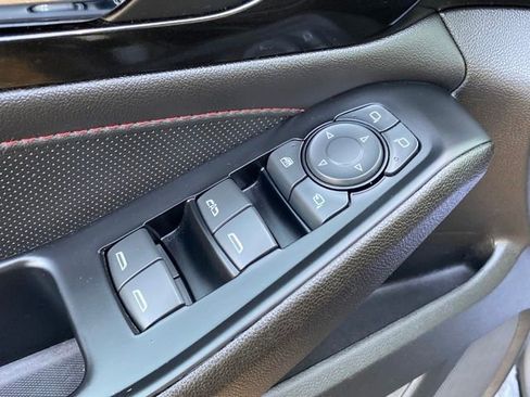 Certified 2023 Chevrolet Traverse RS w/ LPO, Floor Liner Package image 19