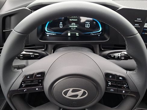 New 2026 Hyundai Elantra SEL Sport Premium image 15