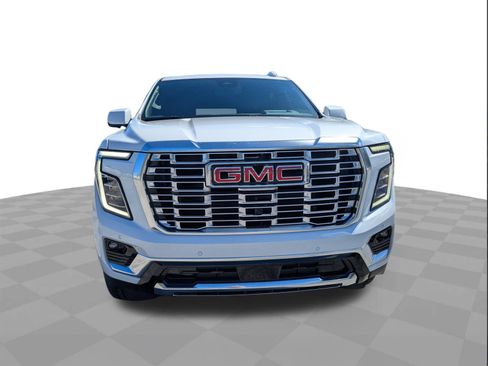 New 2026 GMC Yukon XL Denali w/ Sun & Power Step Package image 8