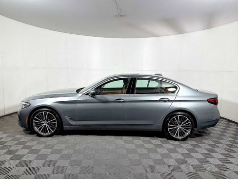 Used 2023 BMW 540i xDrive w/ Premium Package AWD/4WD image 4