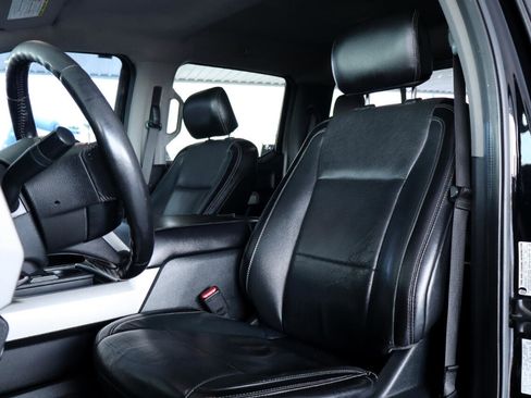 Used 2017 Ford F350 Lariat w/ Chrome Package image 16