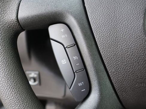 New 2025 Chevrolet Express 2500 w/ Driver Convenience Package image 12