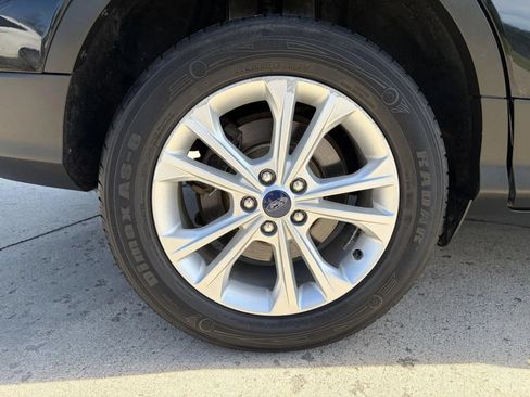 Used 2018 Ford Escape SE AWD/4WD image 9