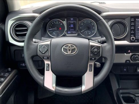 Used 2023 Toyota Tacoma SR5 RWD image 6