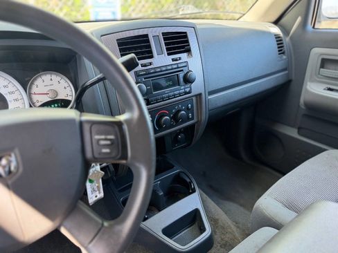 Used 2007 Dodge Dakota SLT w/ Sport Appearance Group image 15