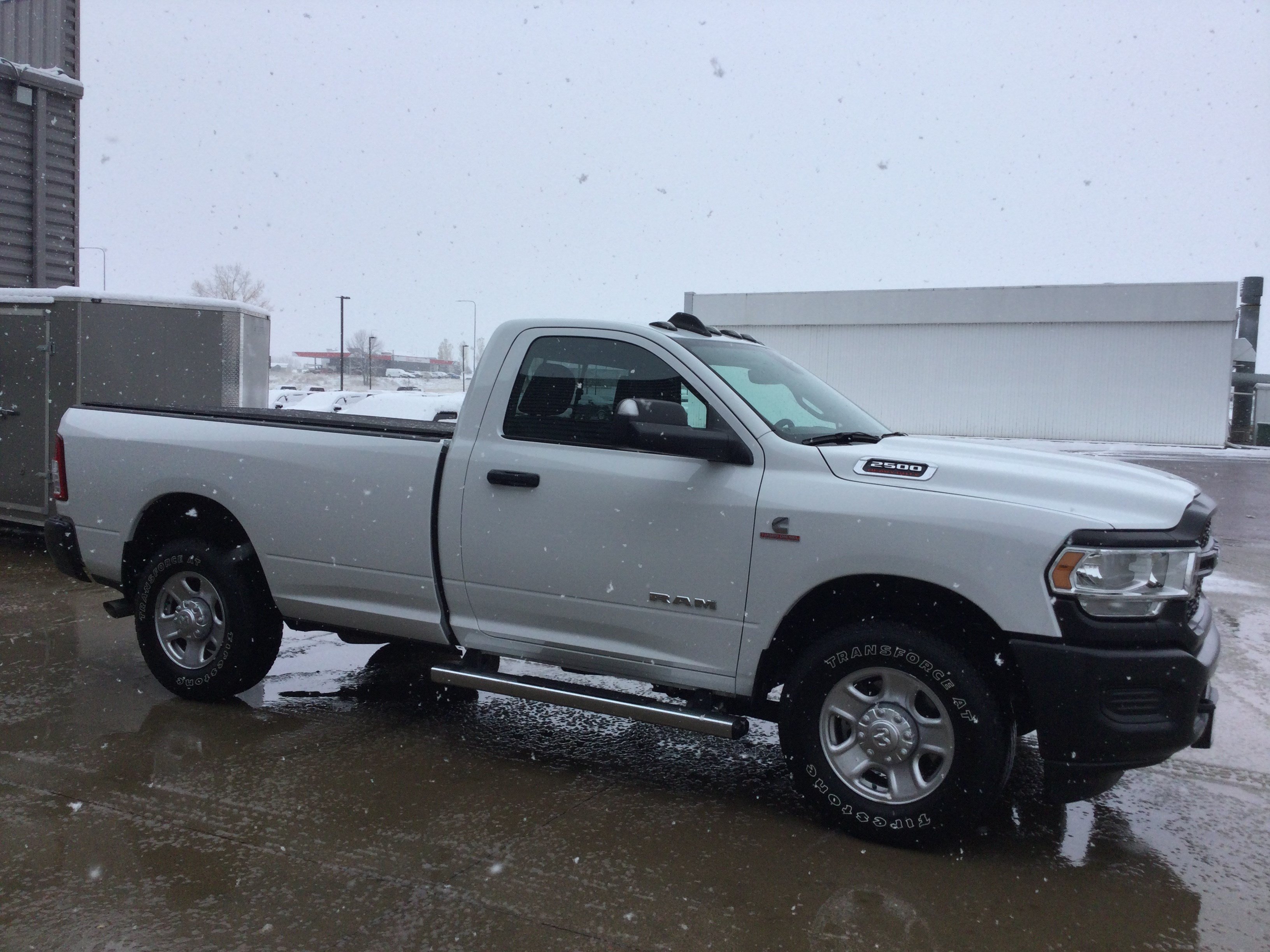 Used 2022 RAM 2500 Tradesman RWD image 3