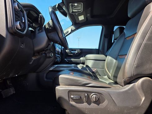 Used 2021 GMC Sierra 1500 AT4 image 10